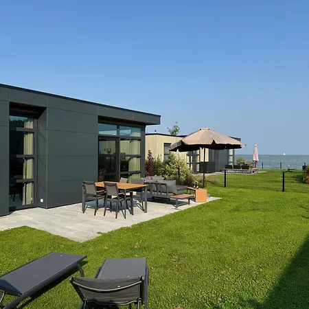 Enkhuizer Moewennest Zweite Reihe Haus Nr 261 * Enkhuizen